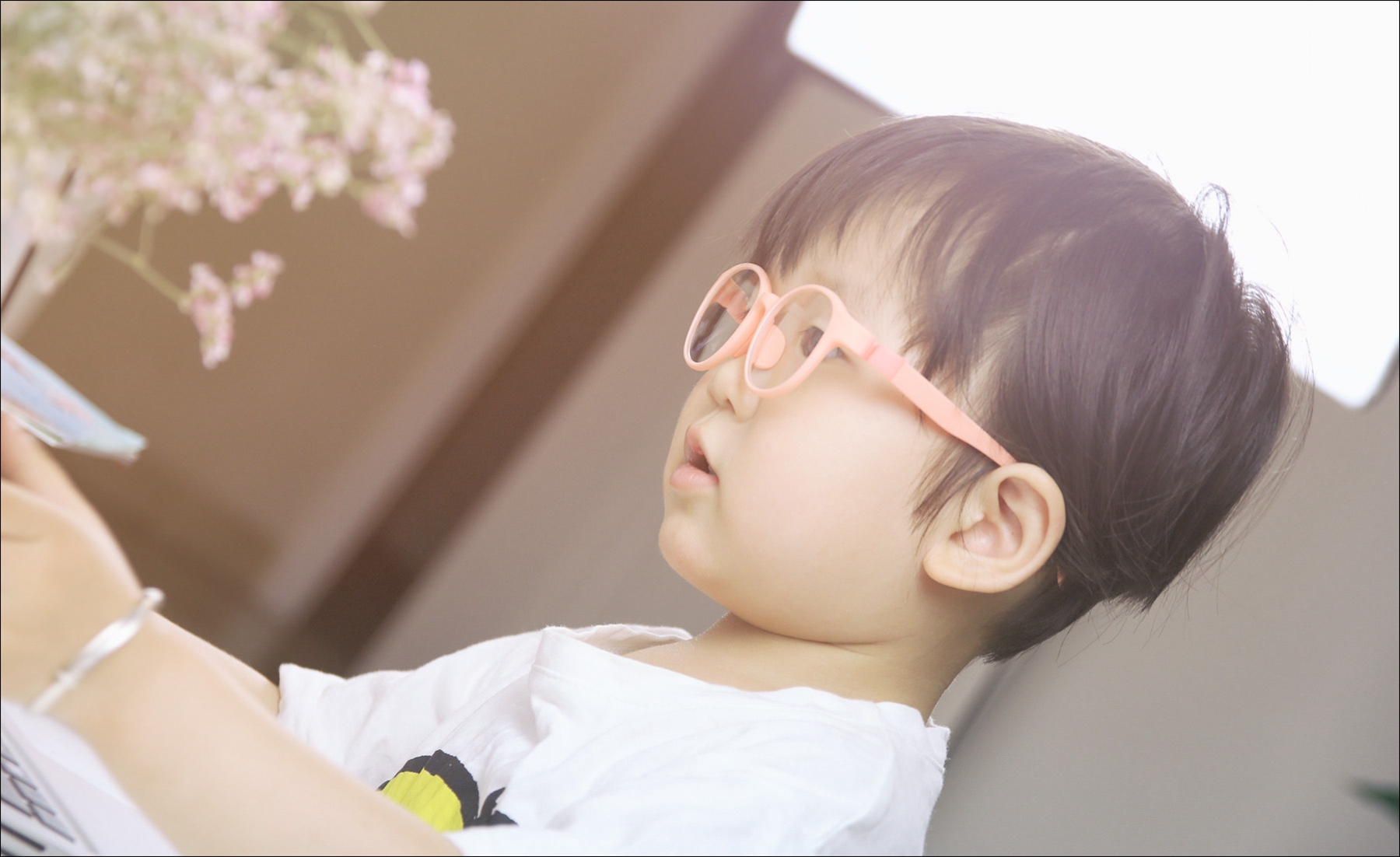 给幼儿讲爱护眼睛,给孩子讲爱护眼睛的知识