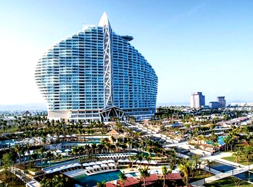 中国首家七星酒店,就开在三亚!耗资36亿打造,与帆船酒店孰美?