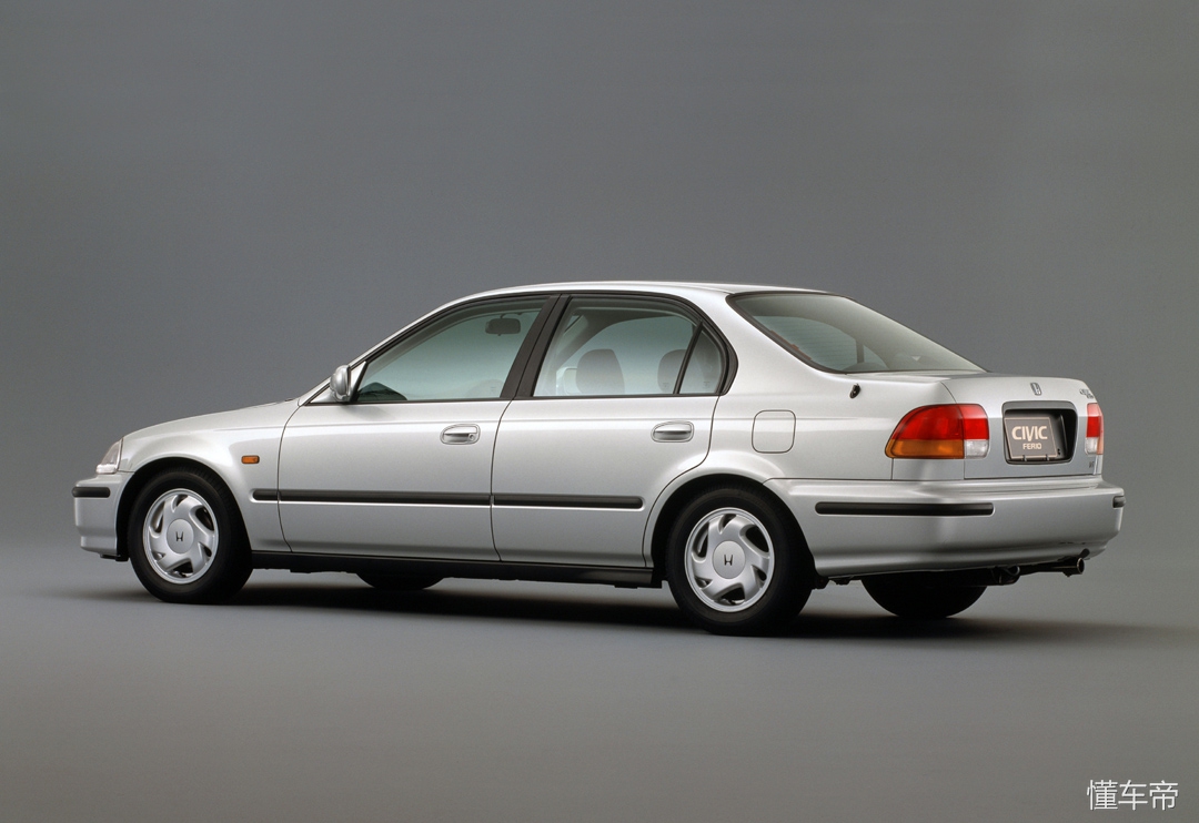 2万块钱能买什么二手车手动,2万块钱买个二手车代步划算吗