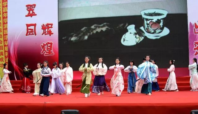 YES,IDO!翠园中学这道选择题,有且只有一个答案!