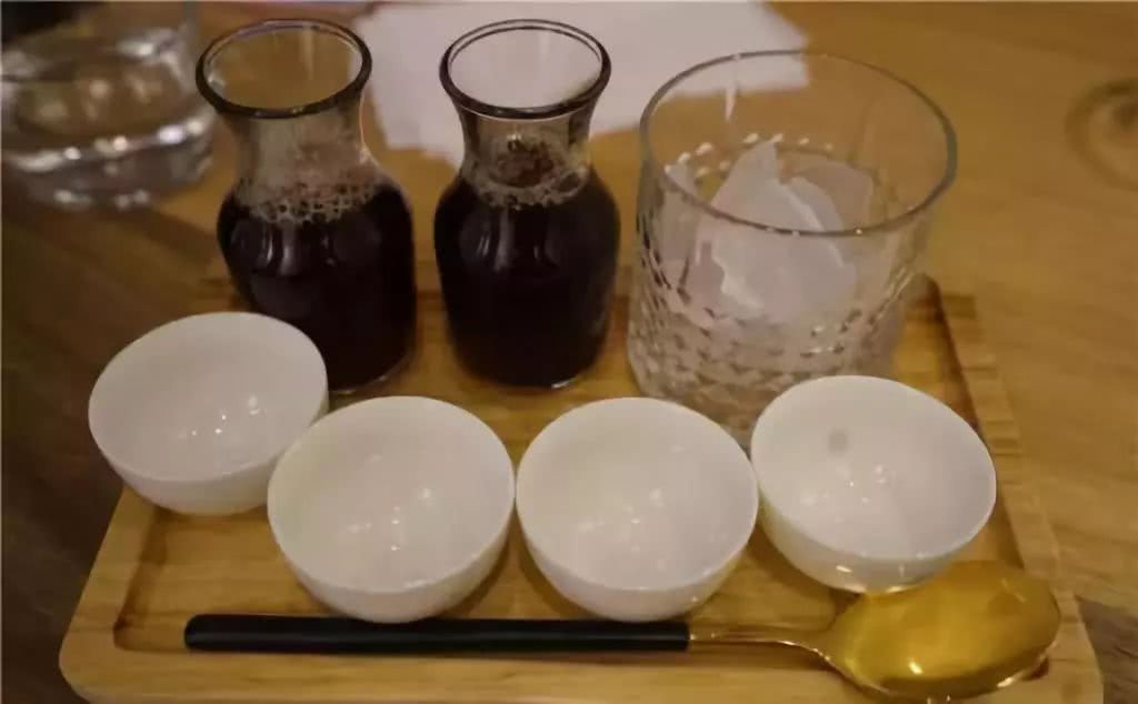 深更咖啡爱抚，我就让你睡不着哈哈！