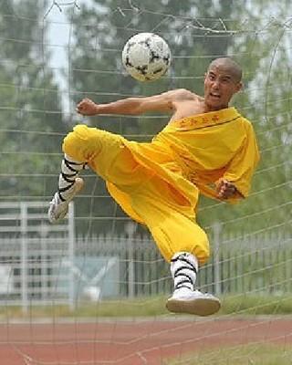 青训足球营养补充,中国足球未来的希望在青训普及