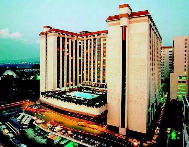 房价跌到什么程度才能买房,什么时候才能买上房子