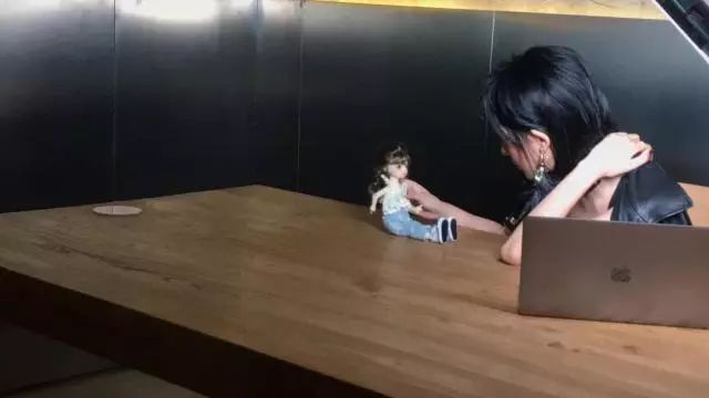 想和昕小薇一样成为专业时尚编辑么？昕小薇“三部曲”时尚编辑入门课来啦！