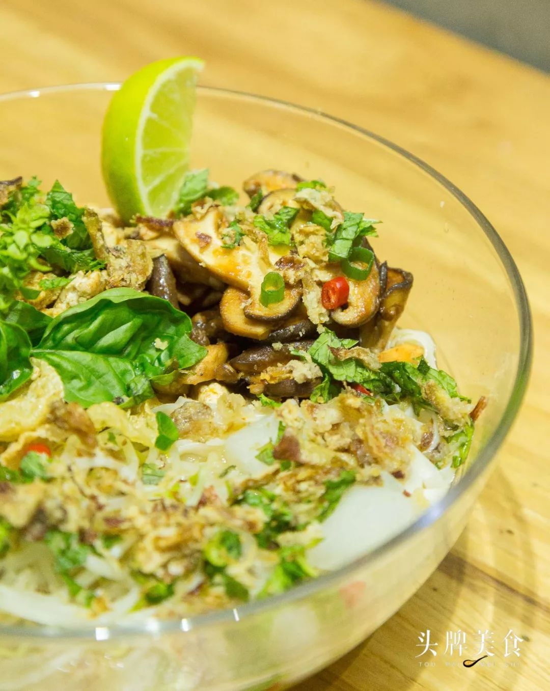 美国帅老板新开一家西式素食店，想让福州人吃到最健康的饮食