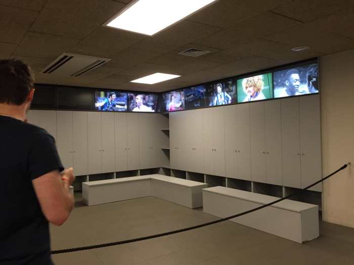 巴萨女足欧冠主场在诺坎普吗,巴萨主场诺坎普英文