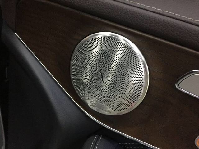 顶级汽车音响在什么车上,八个最顶级的汽车音响你都知道吗