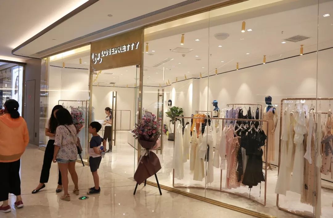 300张图片拼图,成都悠方可口可乐