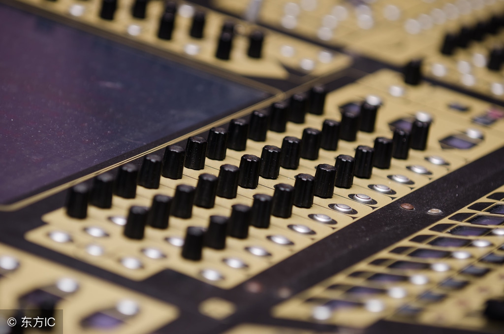 乐之无尘键盘手跟大家聊聊键盘那些事儿