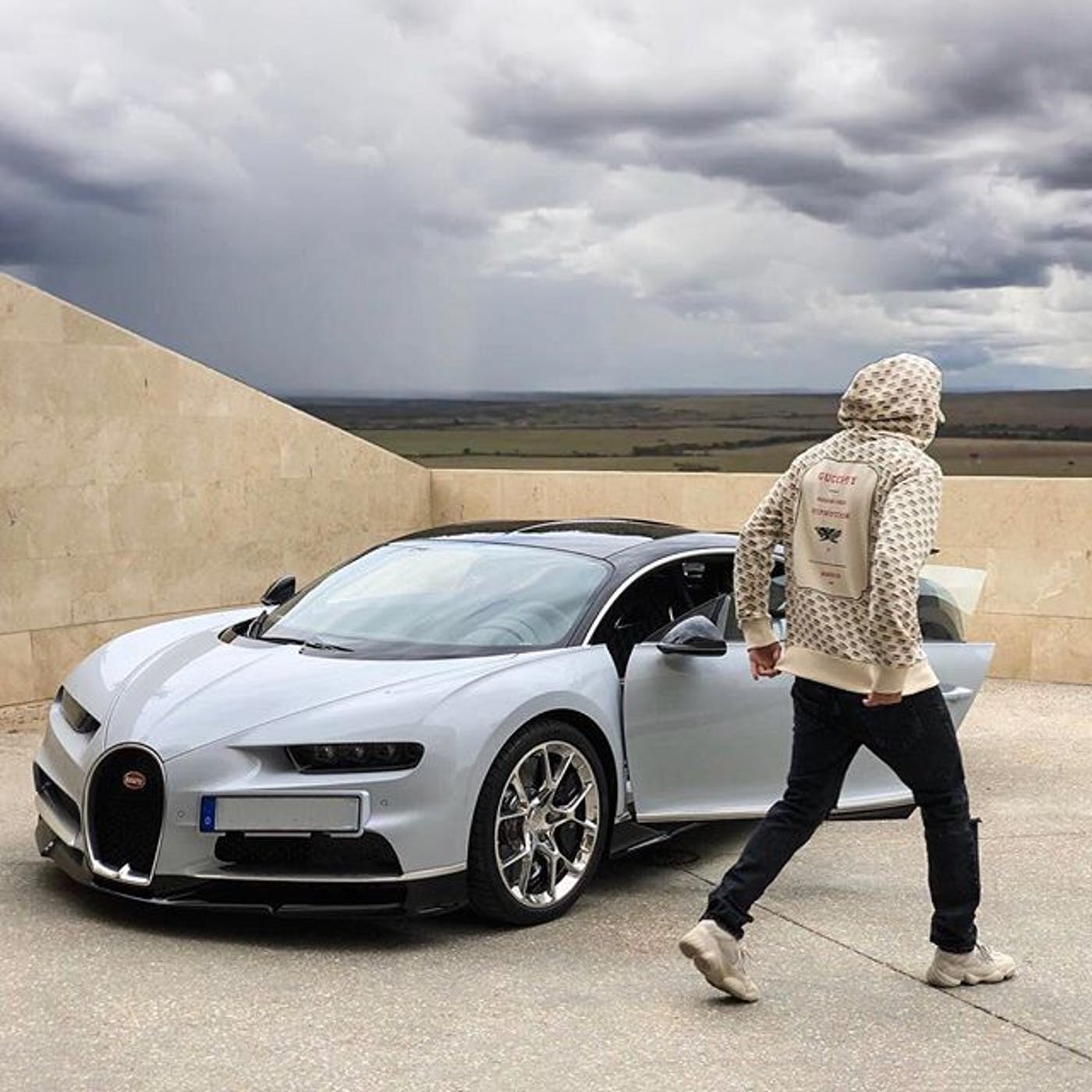 皇马赢了欧冠会给多特钱么,c罗在皇马得过一座欧冠