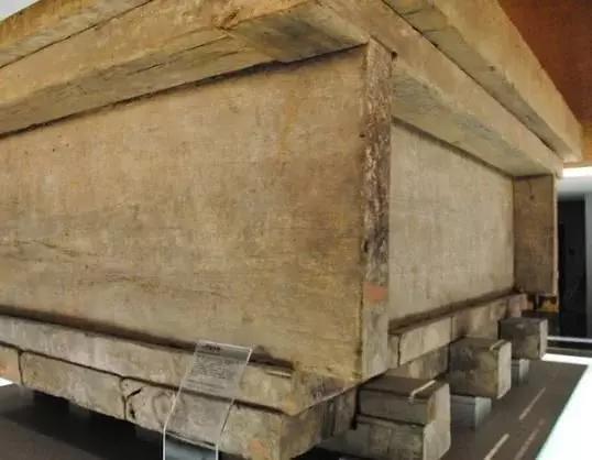 马王堆汉墓棺中藏尸毒,马王堆古尸为何有尸液