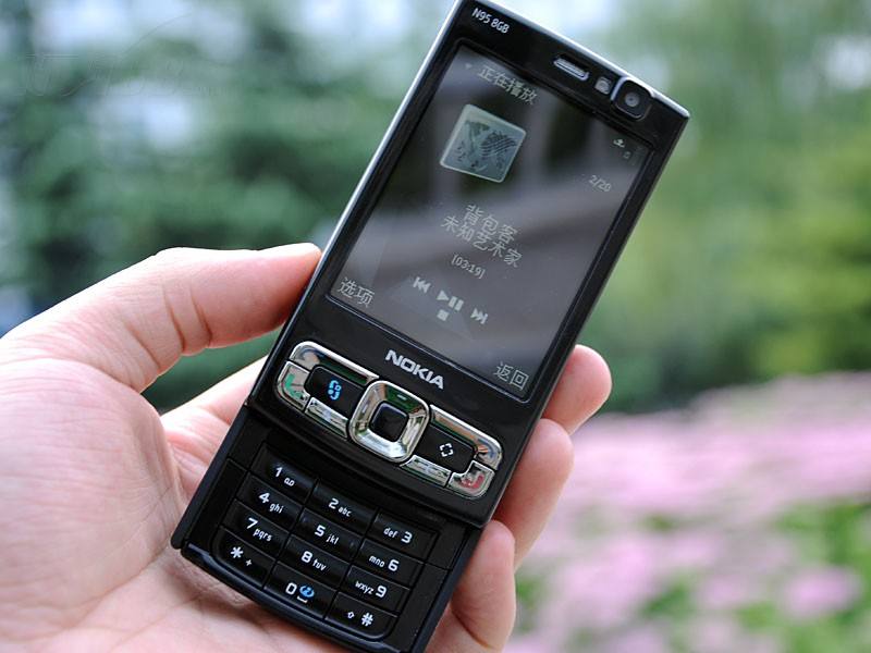 1999版3210诺基亚当年售价多少钱,当年最火的诺基亚