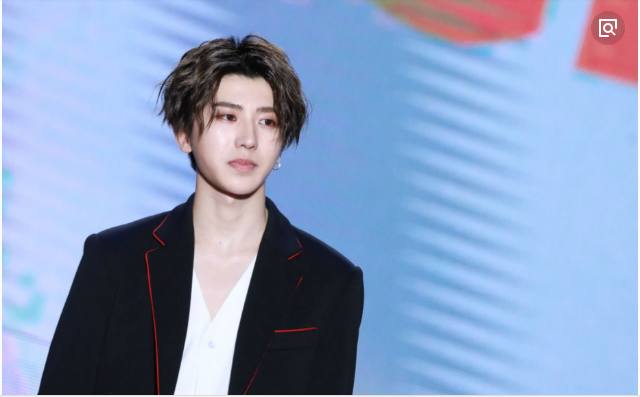 ninepercent打招呼动作小鬼朱正廷,ninepercent巡演王子异肌肉