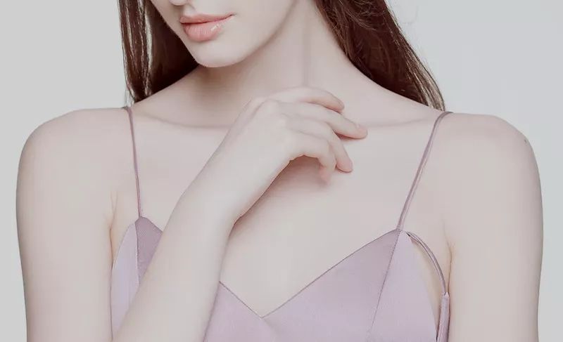 怎么有效解决皮肤油,皮肤冒痘如何护肤