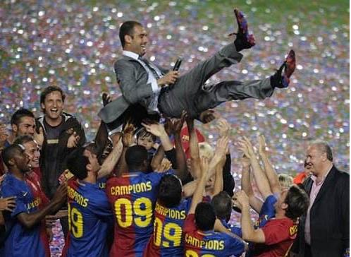 皇马内战外行,皇马三连冠为什么联赛踢不过巴萨