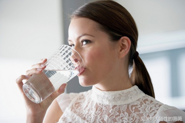 吃什么漂白食物最好,常用牙齿漂白材料有哪些