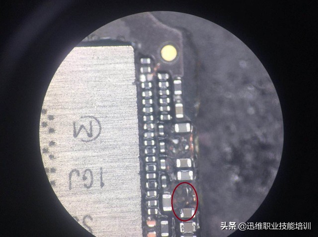 iphone7p后摄像头闪光灯打不开,iphone7p没有摄像头影响使用