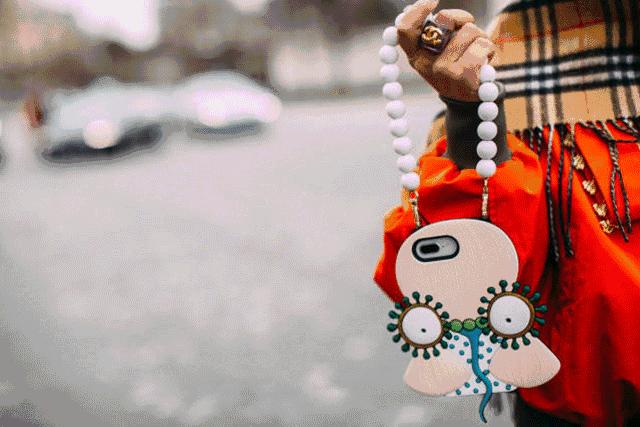 louisvuitton早春新款牛角包,louisvuitton熊猫包