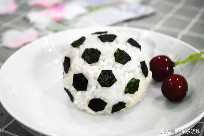 寿司经典款的做法教程,正宗寿司的做法和配方视频