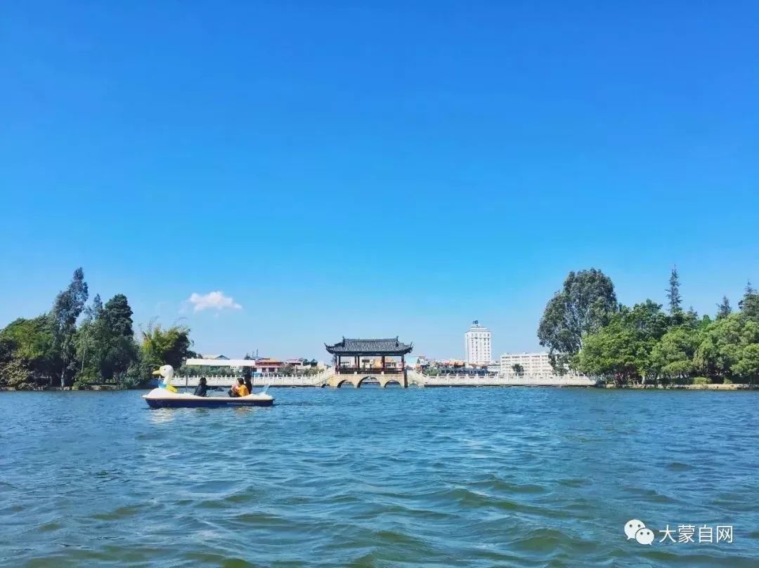 谁说一定要去大城市,有一种生活叫蒙自