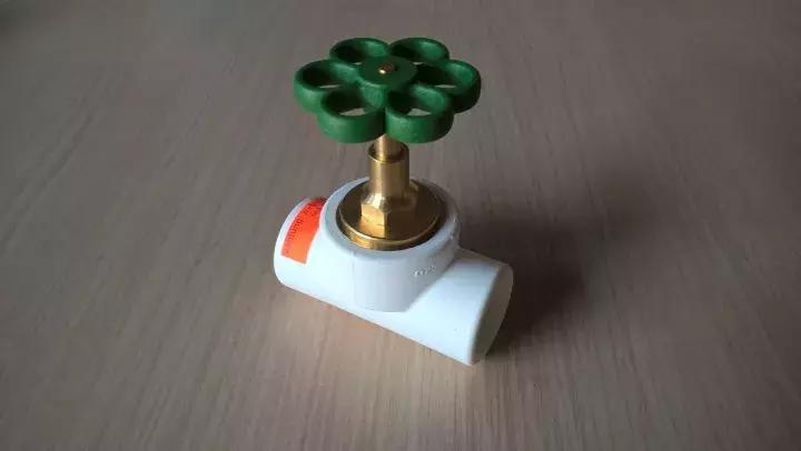 世界这么大哪有这么好的好事,世界这么大该去走走啦