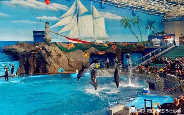 国内外十大好玩的大型游乐场,西安童真童趣游乐场