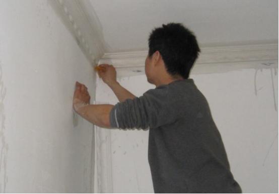 石膏线开裂了怎么修复,石膏线后期开裂怎么修补