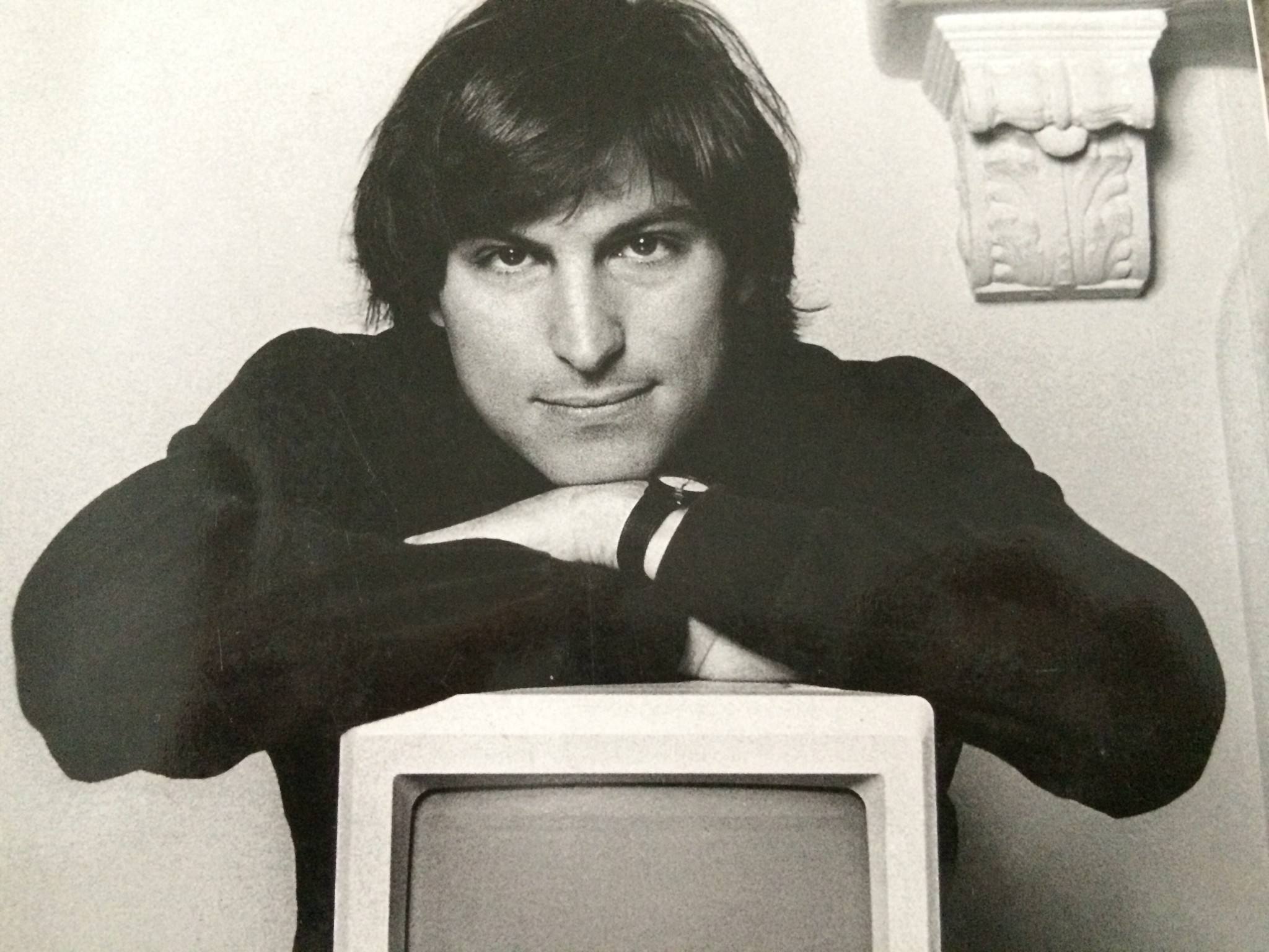 乔布斯的经典演讲最经典的一句话,乔布斯名言永远饥饿永远愚蠢