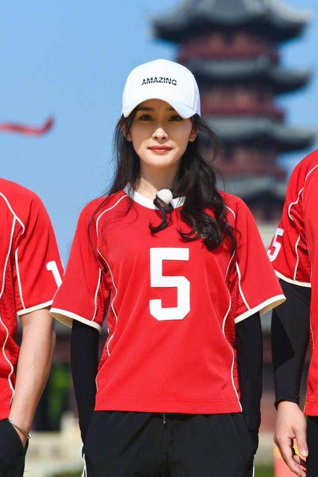 世界足球先生与世界杯,奔跑吧杨幂对战杨颖