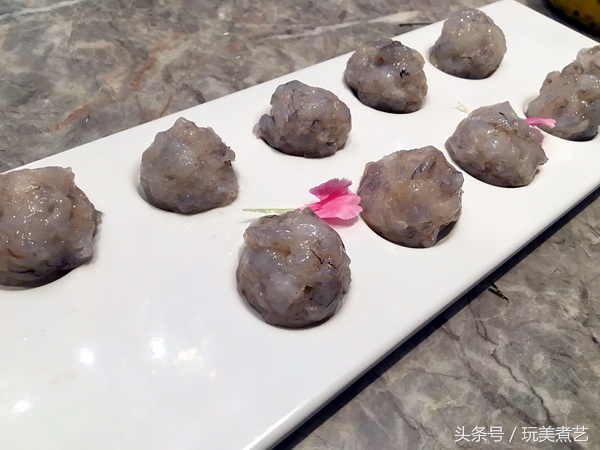 高贵不贵，不用2张毛爷爷就能吃到姿造海鲜，行动起来