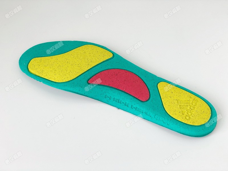 yeezy500是老爹鞋吗,yeezy500椰子鞋