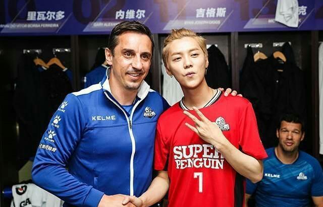 鹿晗谈足球明星,鹿晗绿茵炫球场