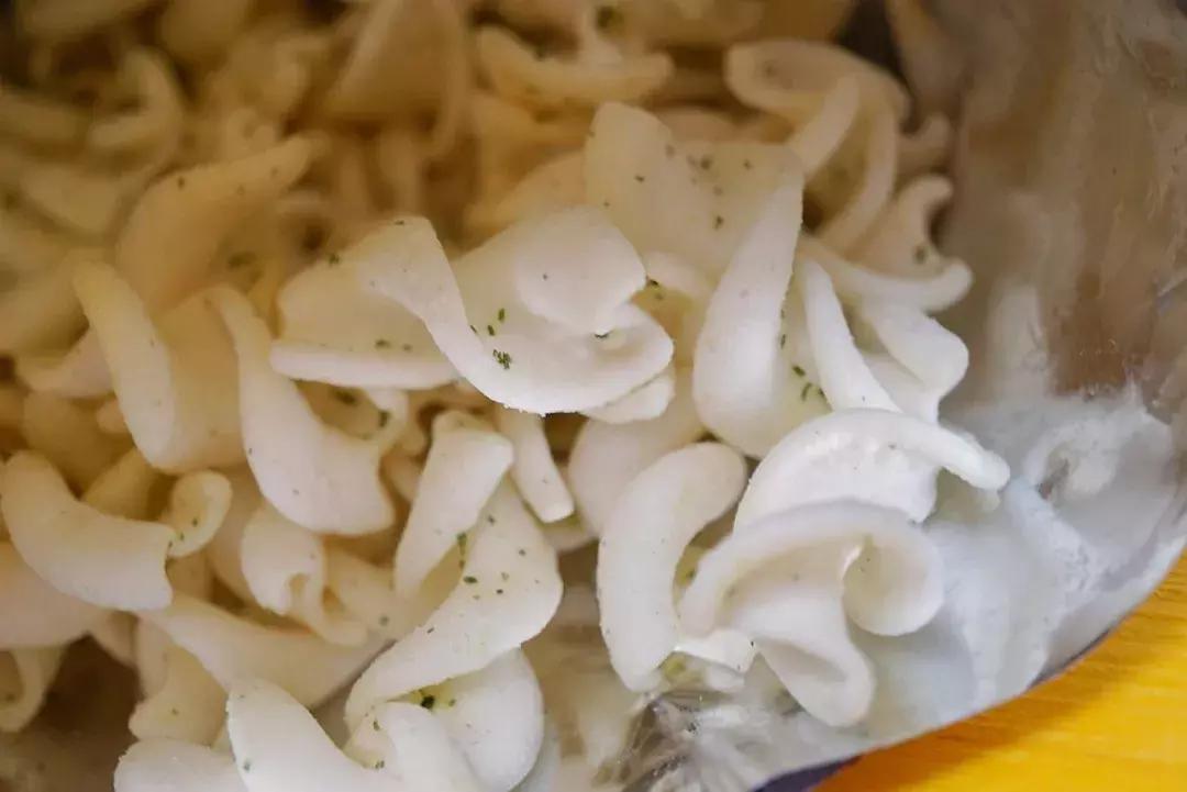 这些包装土土的国货零食，有你的童年吗？