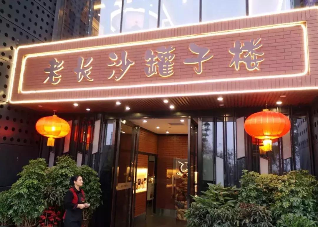 曾经的郑州人民路,曾经这条街是多么热闹