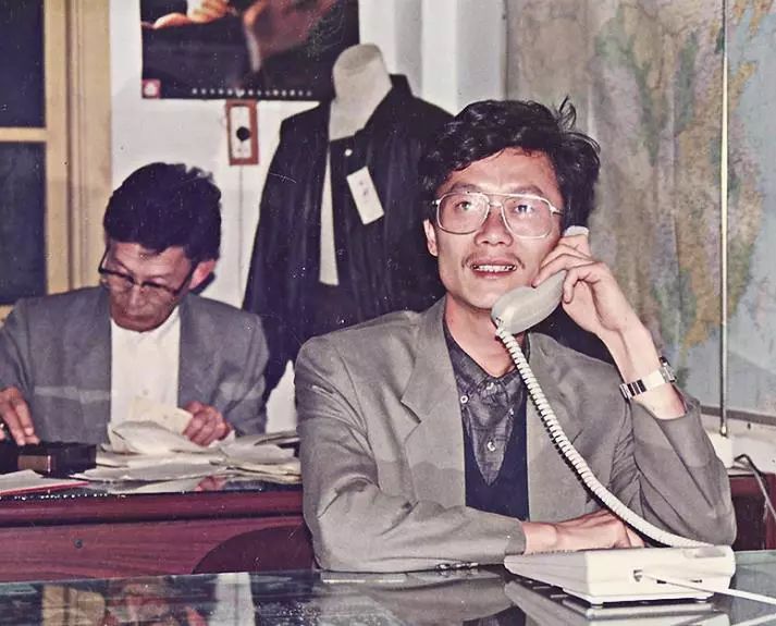 利郎简约而不简单商标,利郎安踏