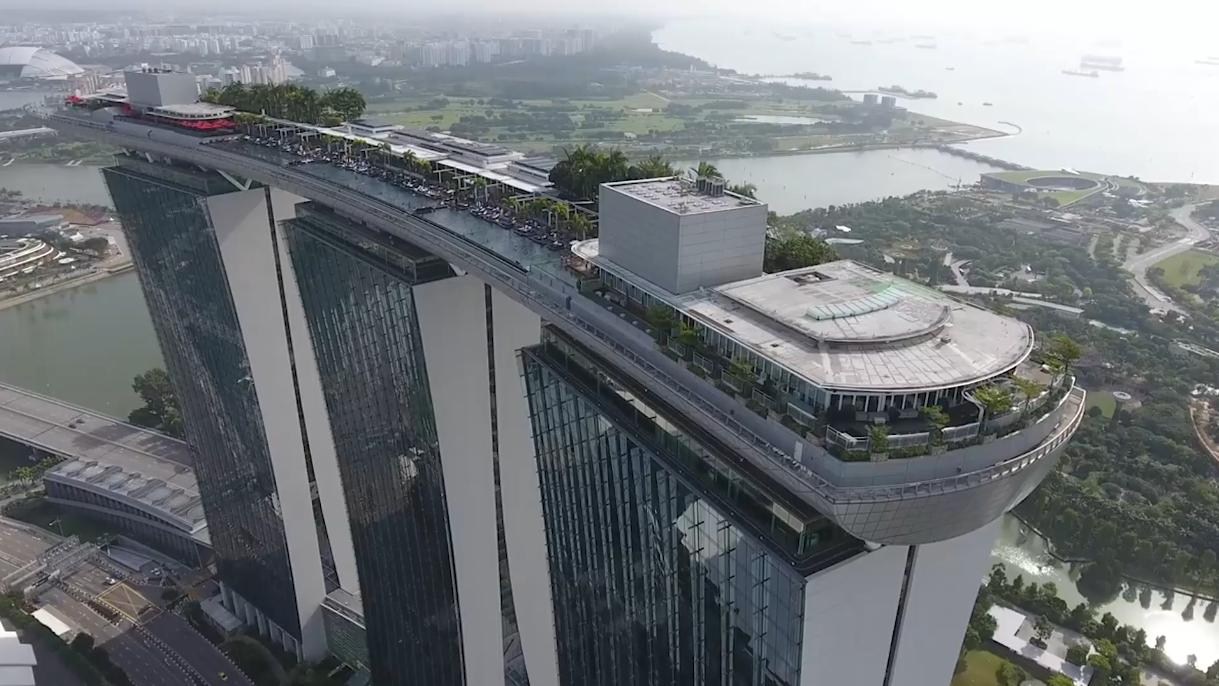 12个世界上最令人惊叹的无边泳池,飞跃全球最高无边泳池