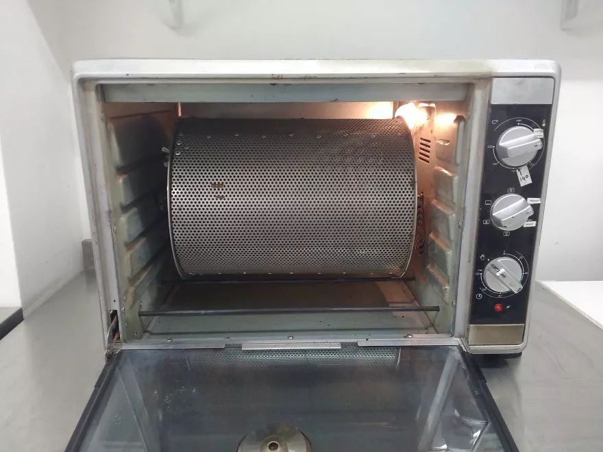 伦敦手工制作,带你看巧克力制作全过程