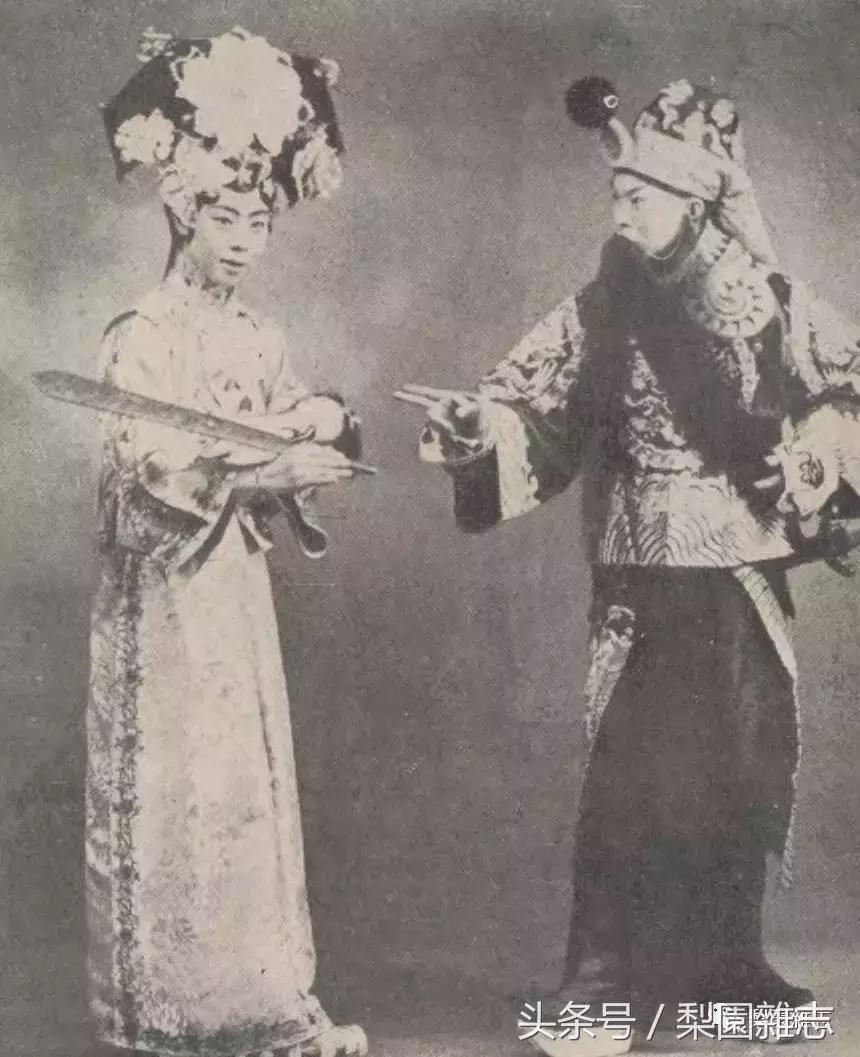 对京剧的疑问,京剧大舞台的问题