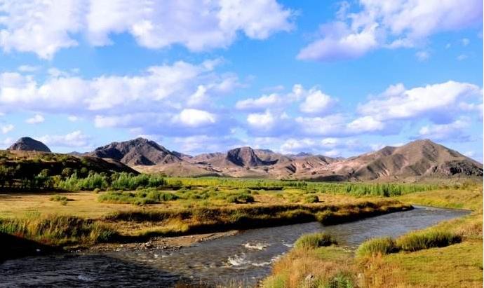 赵丽颖林更新《楚乔传》，赵丽颖被狼追杀，景点原来是这里！