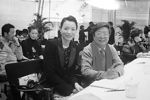 董卿回归的视频,董卿重回舞台