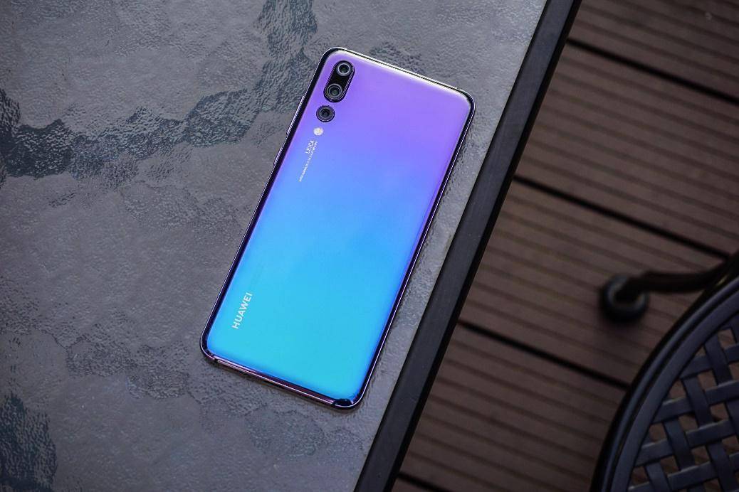 致球迷考生：打赢最后这场仗，华为P20带你见梅西