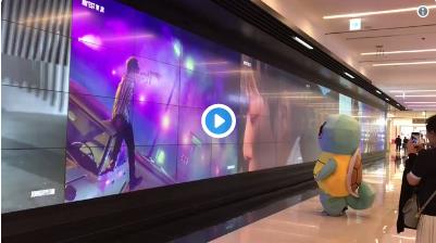 国民队长JR穿着杰尼龟玩偶服去认证粉丝的礼物,真的是超级暖心!