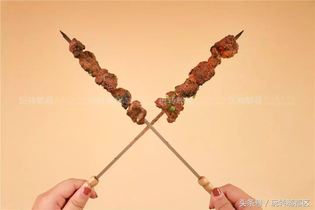 快来!到蜀都万达感受西域风情,品地道*疆新**九必吃!