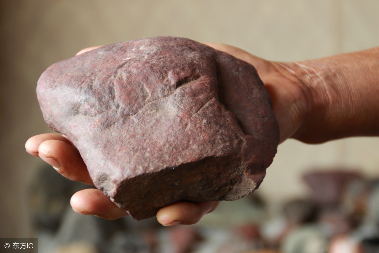 真正的陨石价值一克多少钱,巨大的陨石多少钱一克