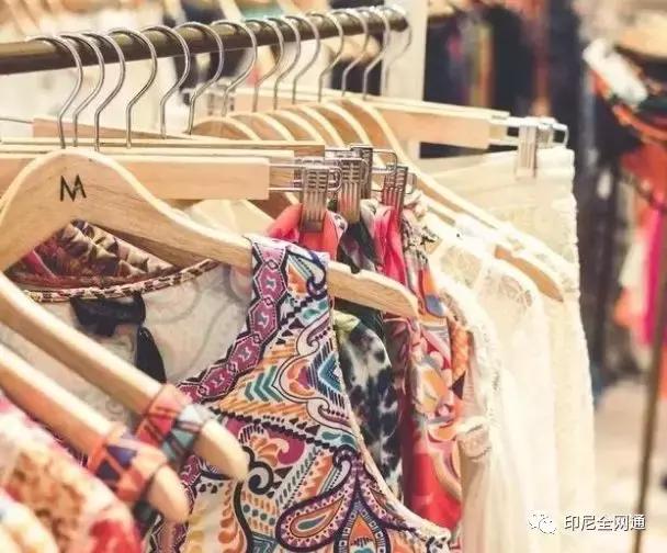 印尼有哪些特产可以带回国的,去印尼可以带什么吃的