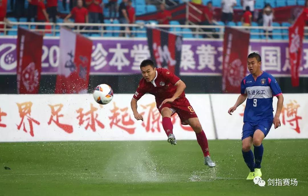 「图集」雨中狂胜！“雨神”淄博星期天5:0沈阳东进联赛首次连胜