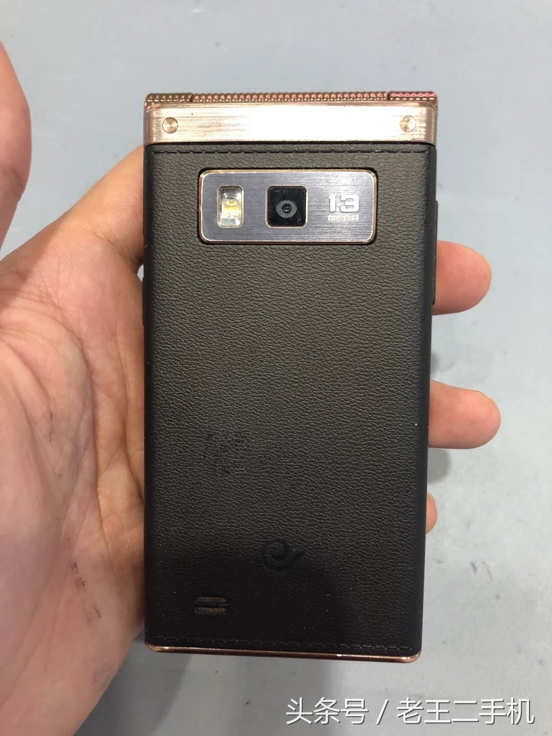 三星翻盖手机值得不值得买,三星翻盖手机哪款性价比比较好