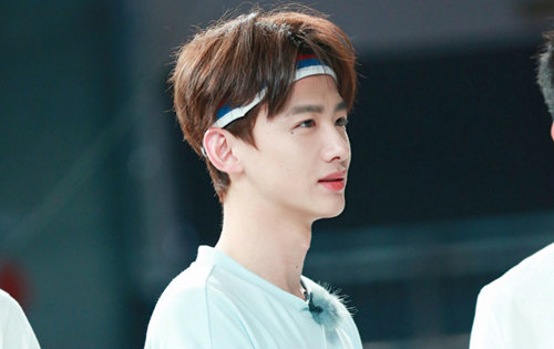 白敬亭和鹿晗关系,白敬亭喜欢鹿晗吗