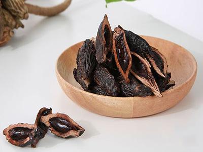 经常吃槟榔会造成什么后果,一直吃槟榔的后果是什么