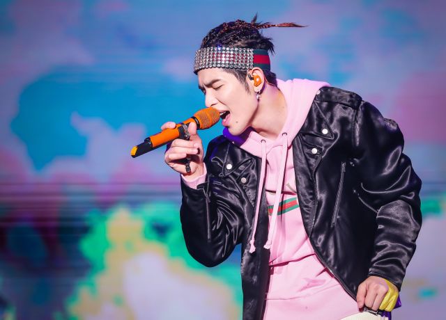 萧敬腾世界巡回演唱会台北站全程,萧敬腾2019娱乐先生演唱会